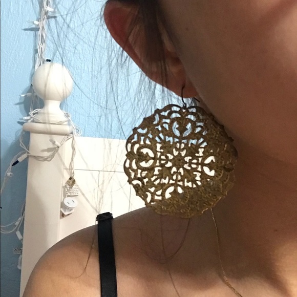 Earrings and bracelets bundle 💕🔥 - Picture 8 of 8